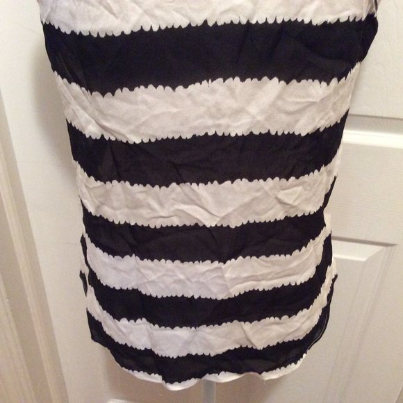 A.L.C. Top XS White Black Graphic Stripe Half Button Semi-Sheer Sleeveless - Picture 8 of 9